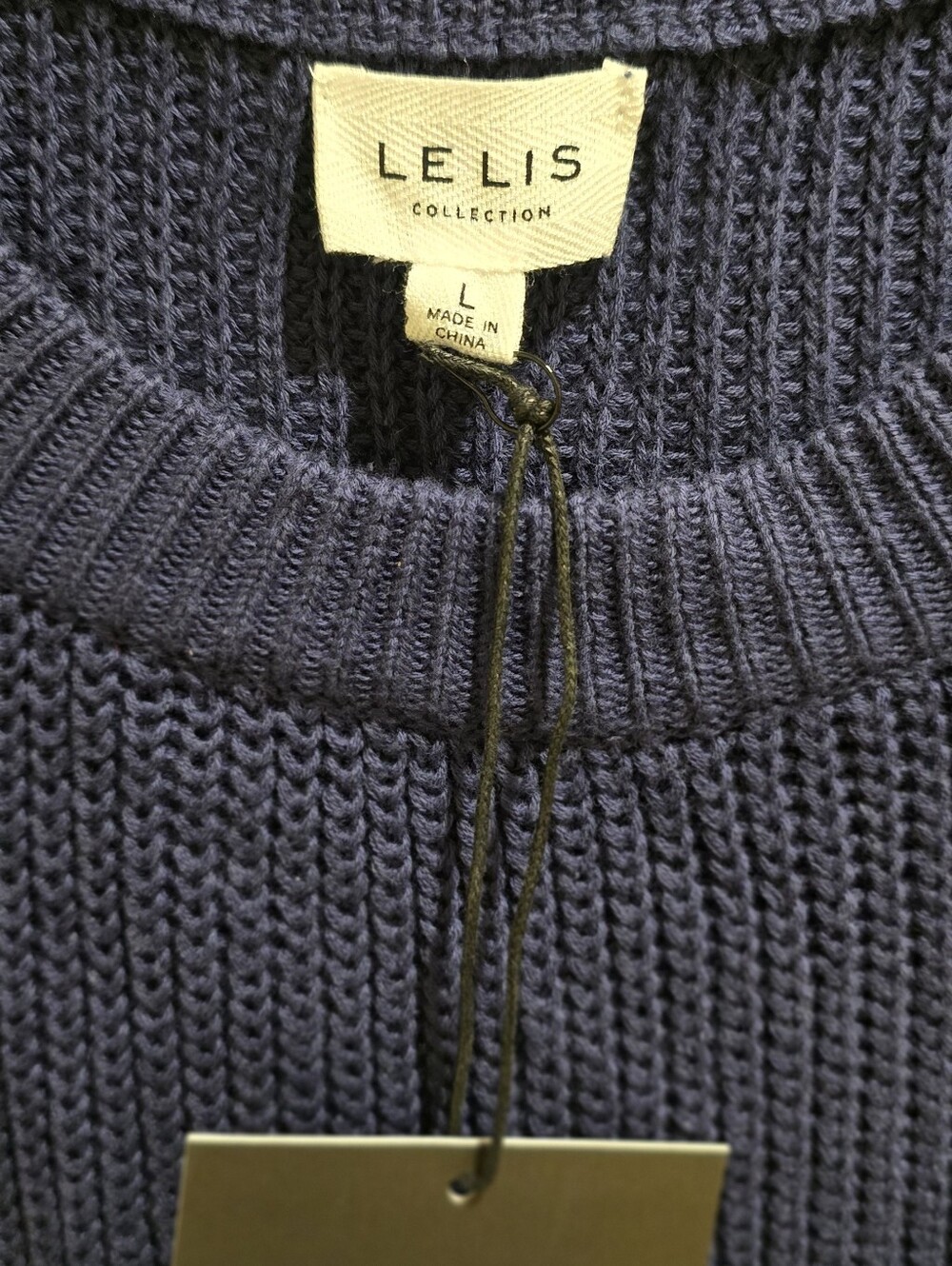 Le Lis University of Michigan Knit Sleeveless Sweater Vest Navy Yellow Size L - Picture 4 of 5